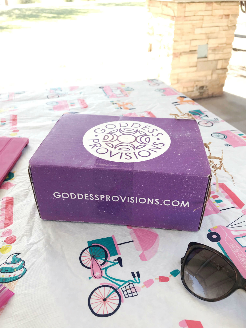 Everything we got in the November 2017 box of the witchy subscription box Goddess Provisions #goddessprovisions #subscriptionbox #spiritualsubscriptionbox #witchythings #witchyblogs #selfcaresubscriptionbox